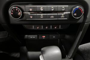 Kia Ceed esikatselu 10