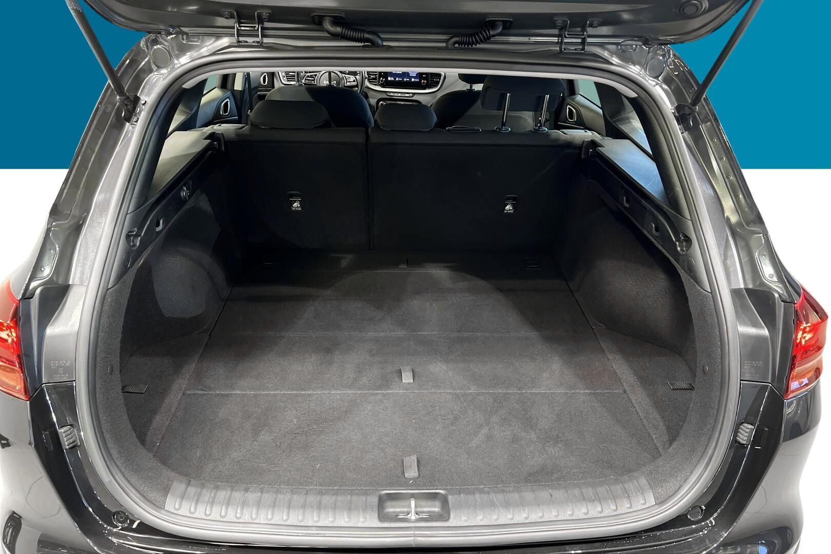 Kia Ceed iso kuva 12