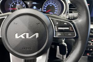 Kia Ceed esikatselu 20