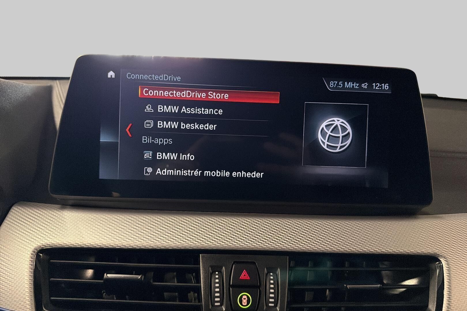 BMW X2 iso kuva 28