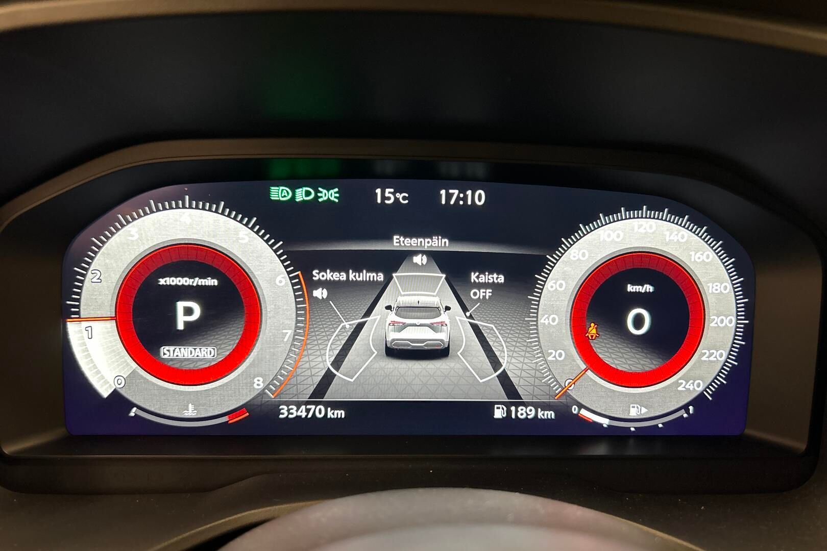 Nissan Qashqai iso kuva 14