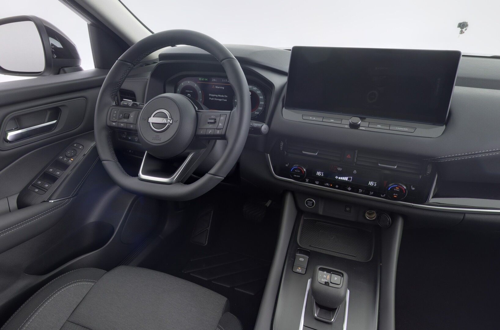 Nissan Qashqai iso kuva 6