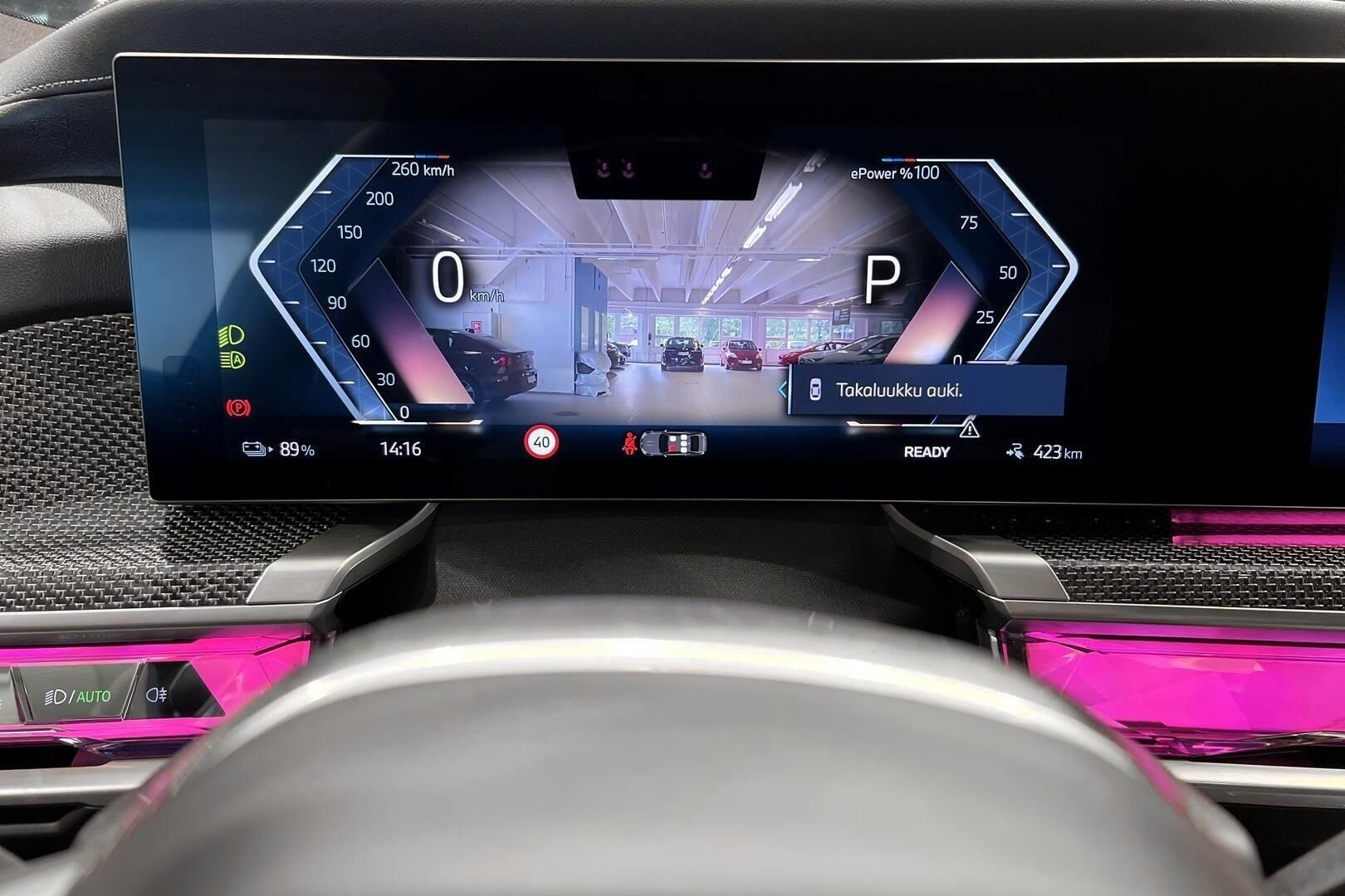 BMW i7 iso kuva 15