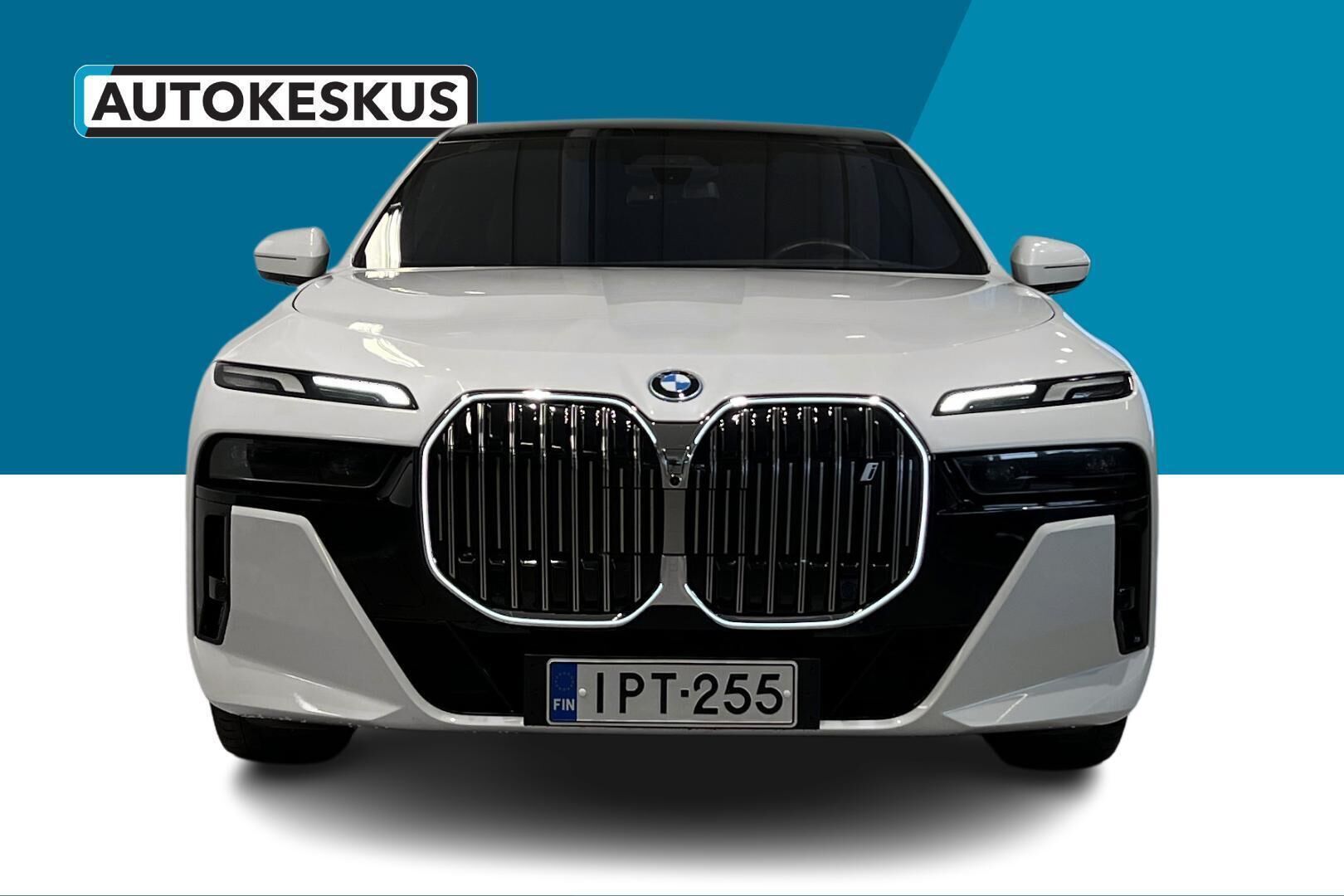 BMW i7 iso kuva 2
