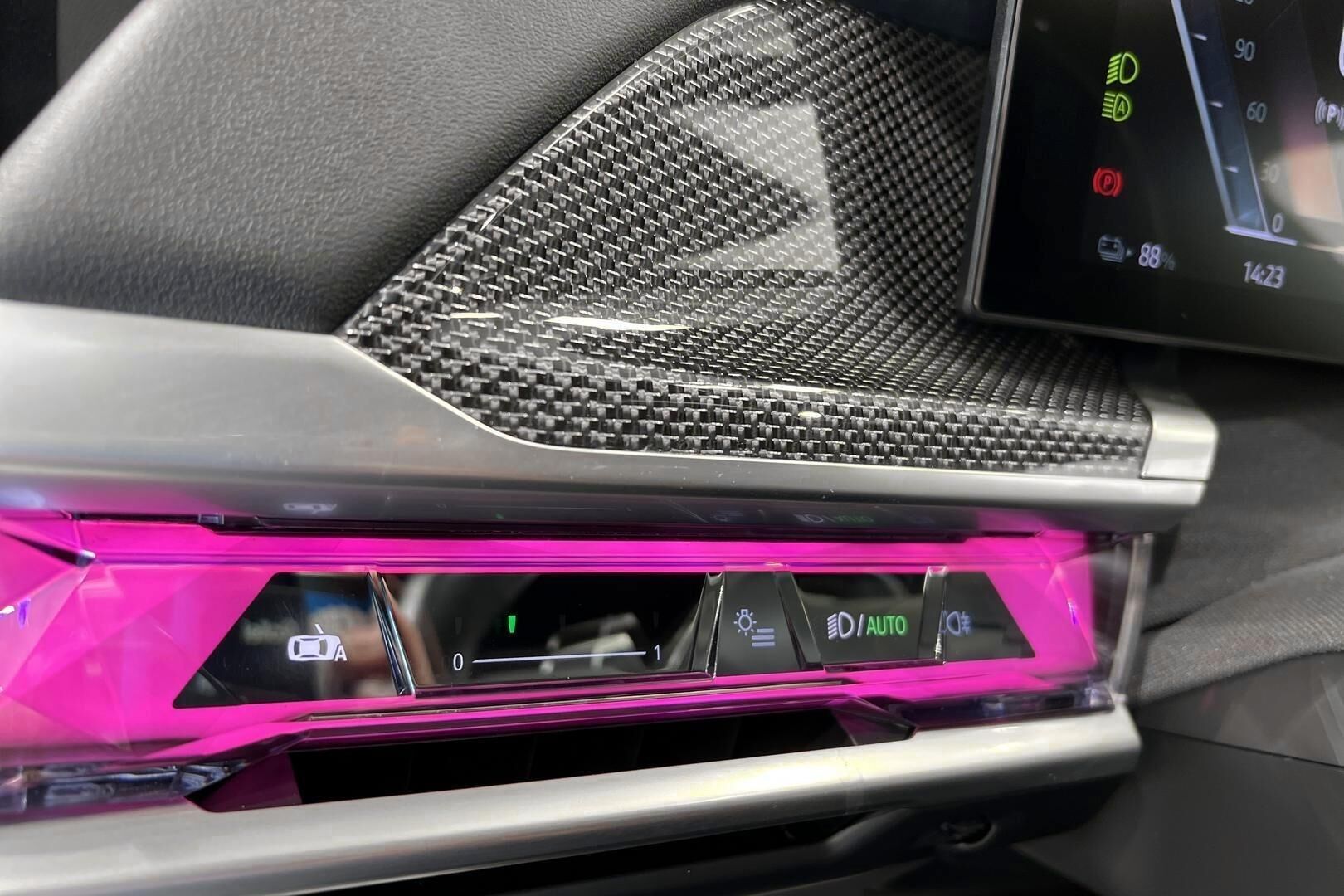 BMW i7 iso kuva 30