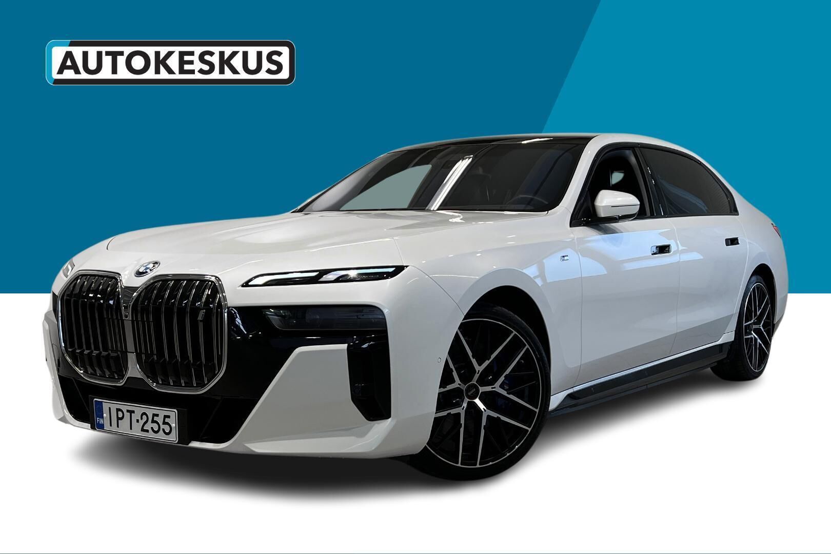 BMW i7