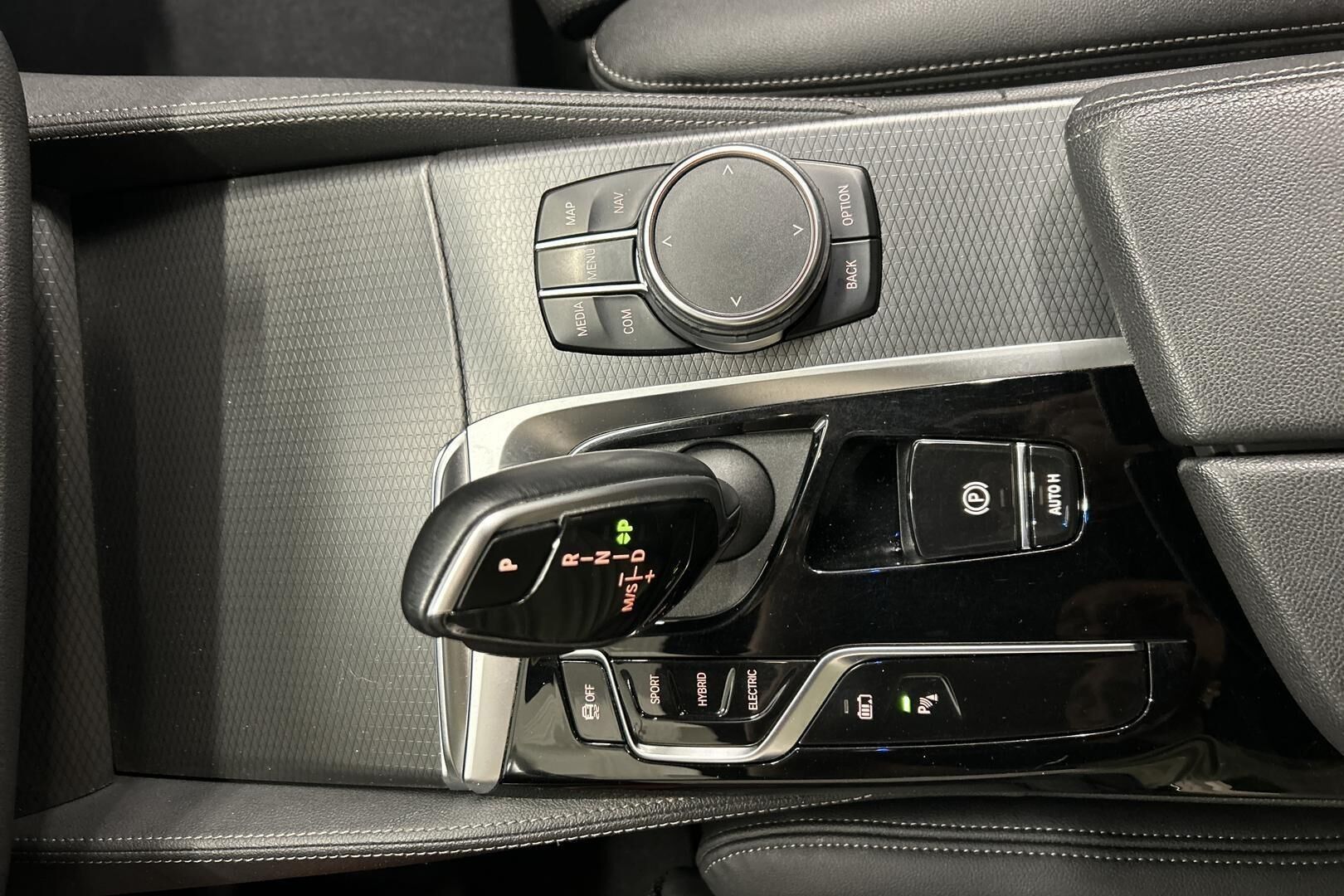BMW 5-sarja iso kuva 16