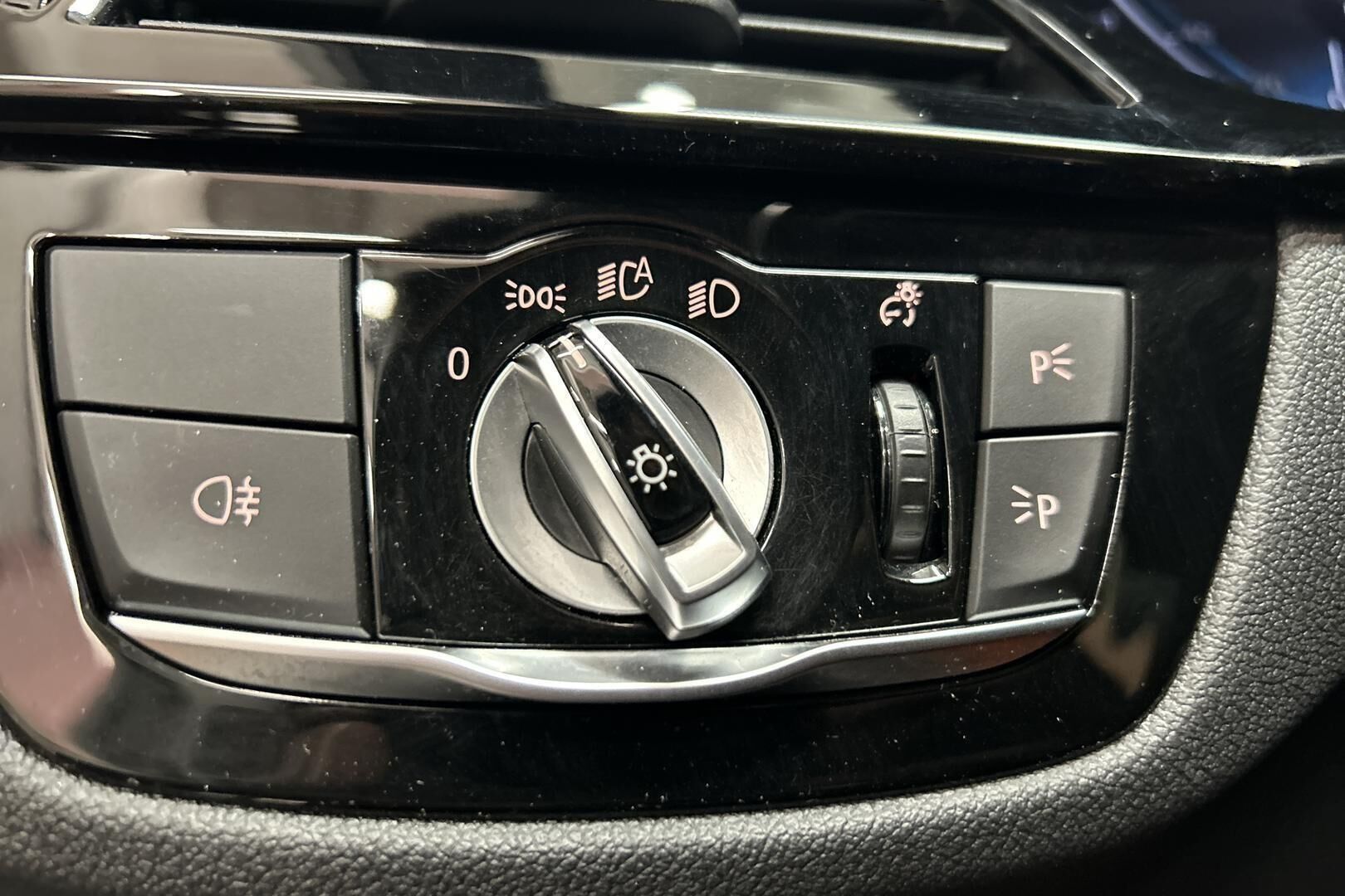 BMW 5-sarja iso kuva 19