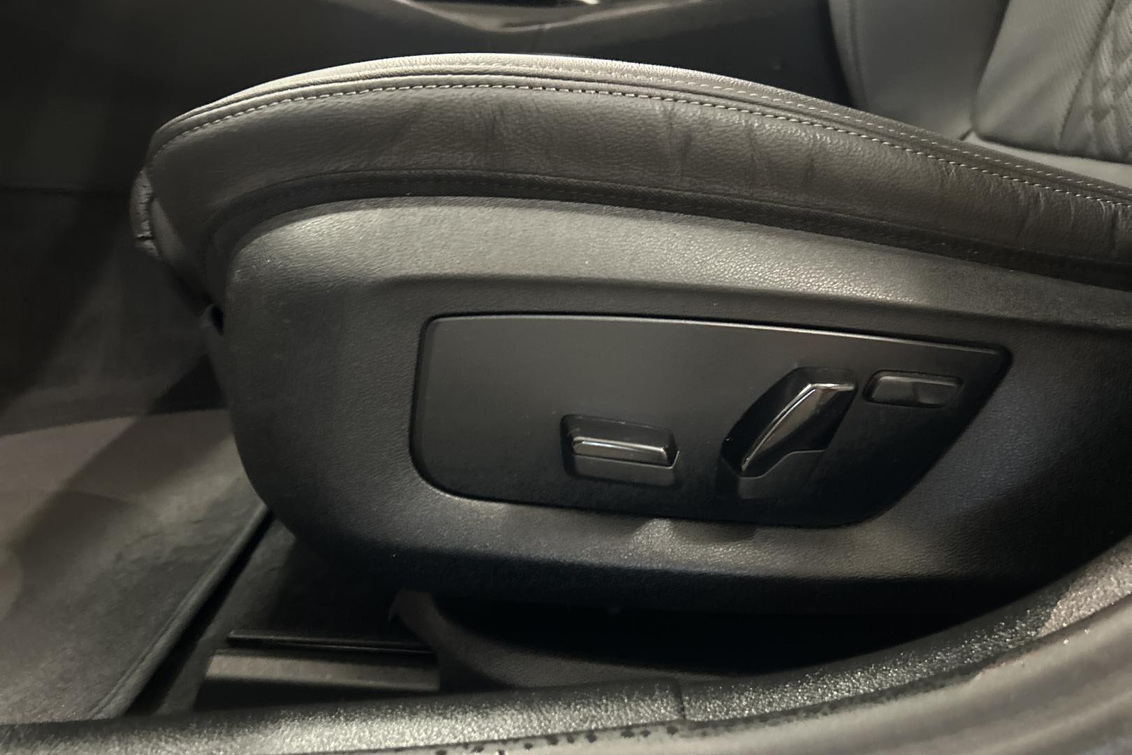 BMW 5-sarja iso kuva 21