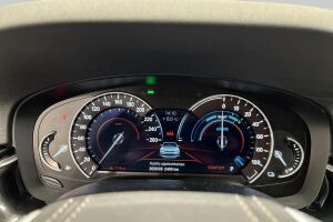 BMW 5-SARJA esikatselu 13