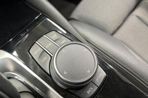 BMW 5-SARJA esikatselu 22