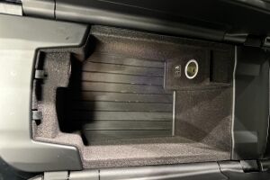 BMW 5-SARJA esikatselu 23