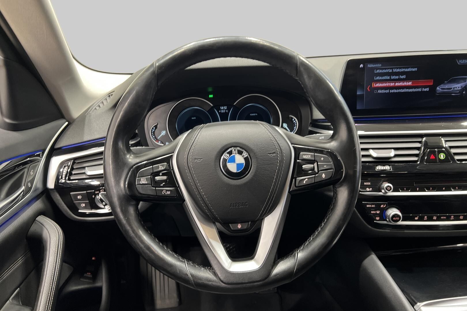 BMW 5-SARJA iso kuva 30