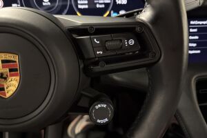 Porsche Taycan esikatselu 23
