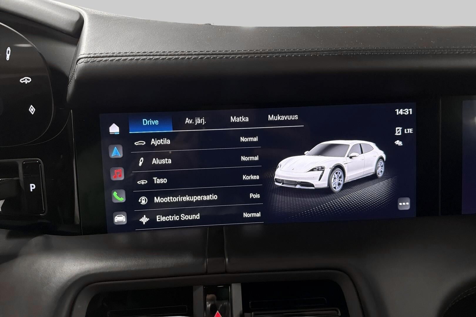 Porsche Taycan iso kuva 30