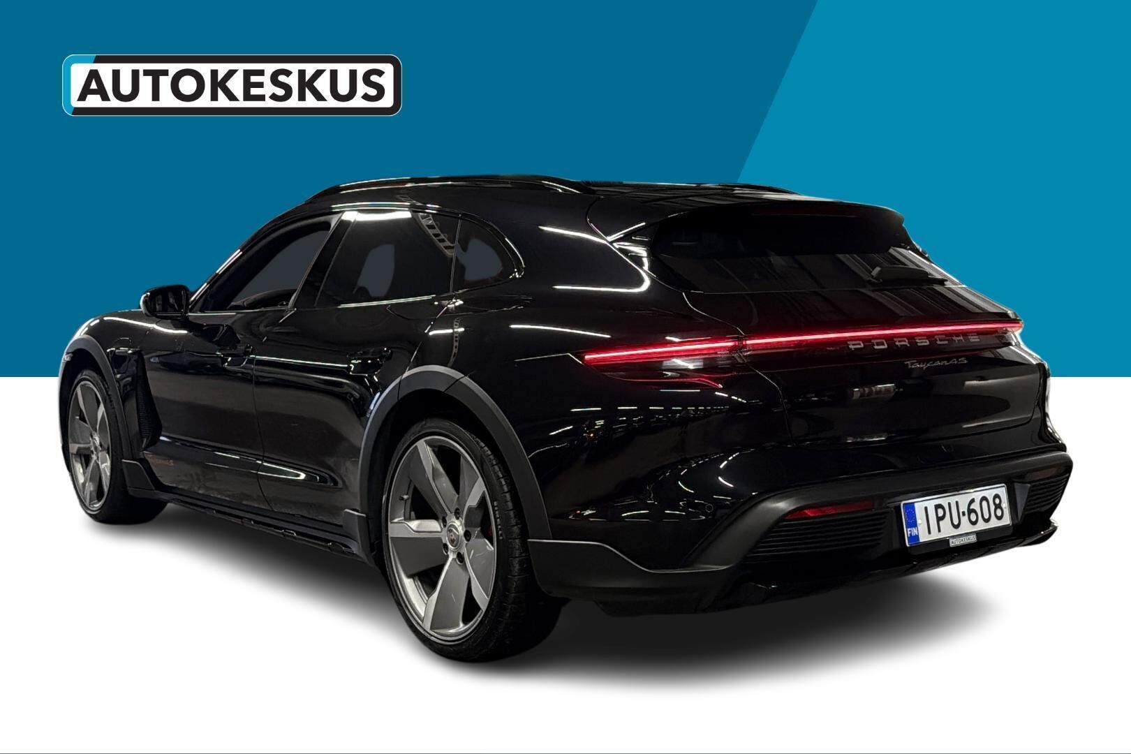 Porsche Taycan iso kuva 7
