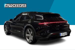 Porsche Taycan esikatselu 7