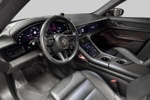 Porsche Taycan esikatselu 9