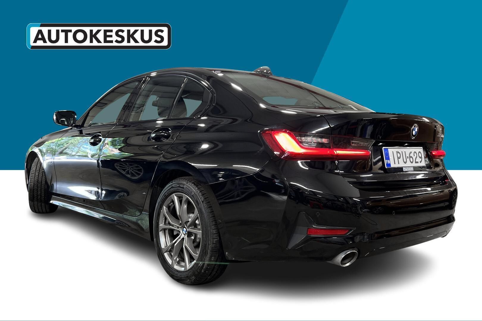 BMW 3-sarja iso kuva 2