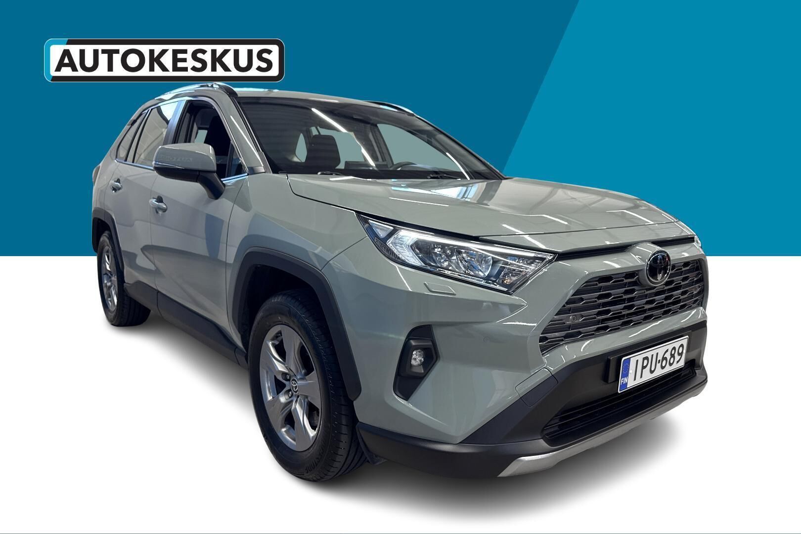 Toyota RAV4 iso kuva 3