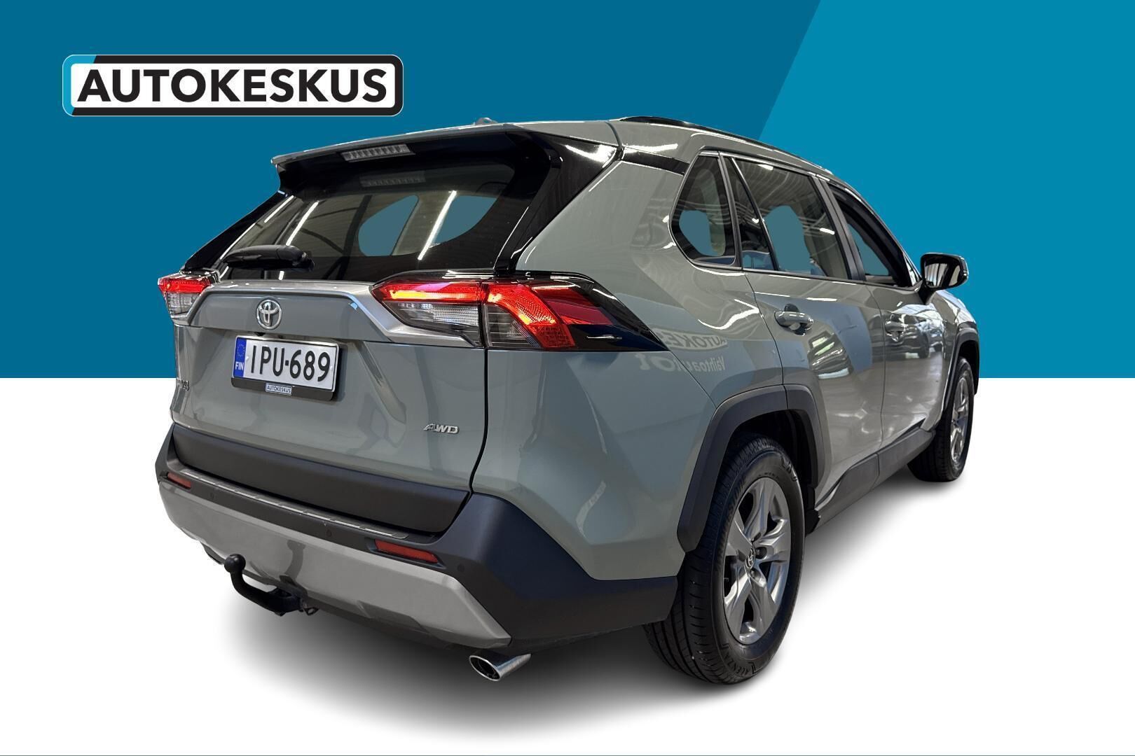 Toyota RAV4 iso kuva 5