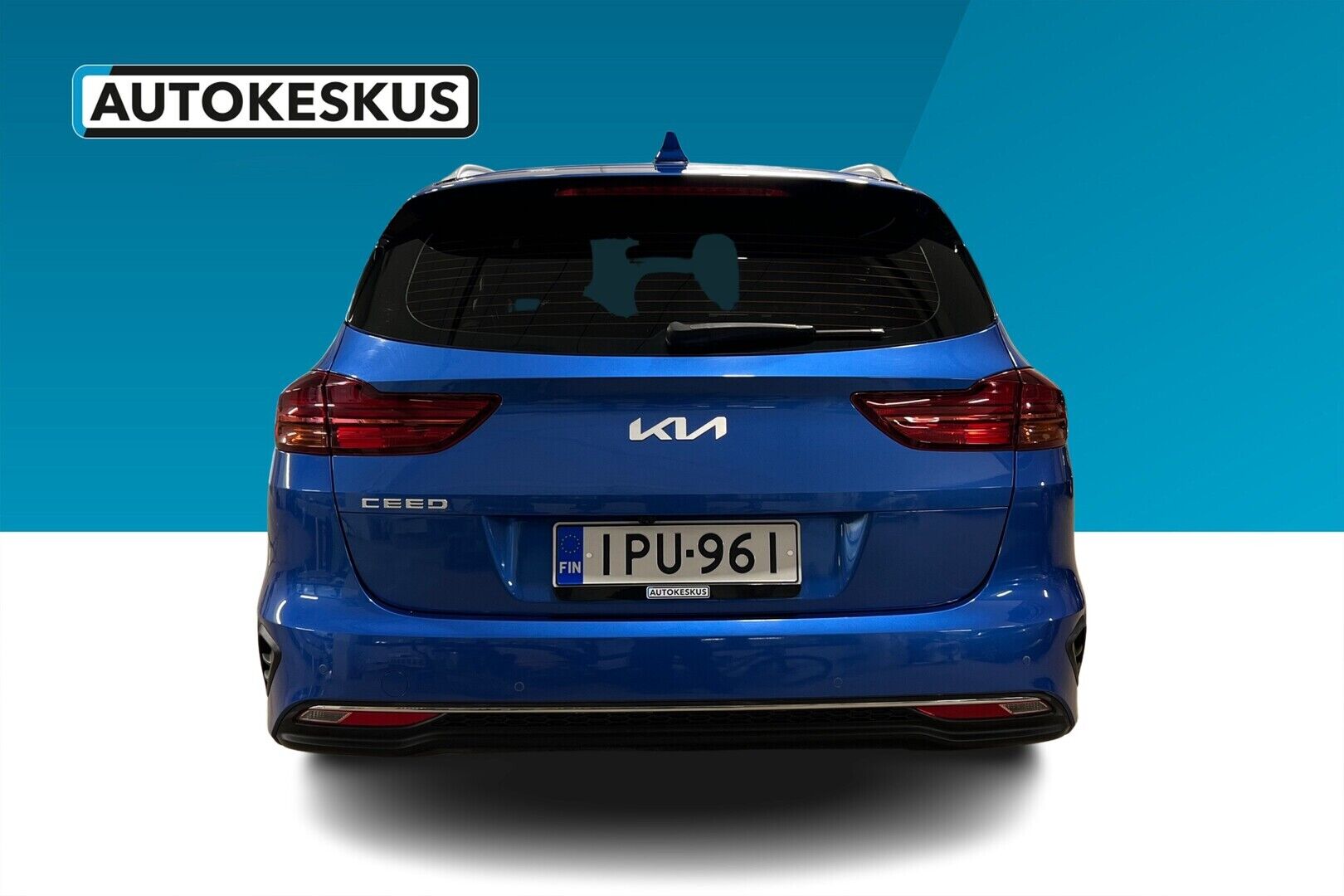 Kia Ceed iso kuva 2