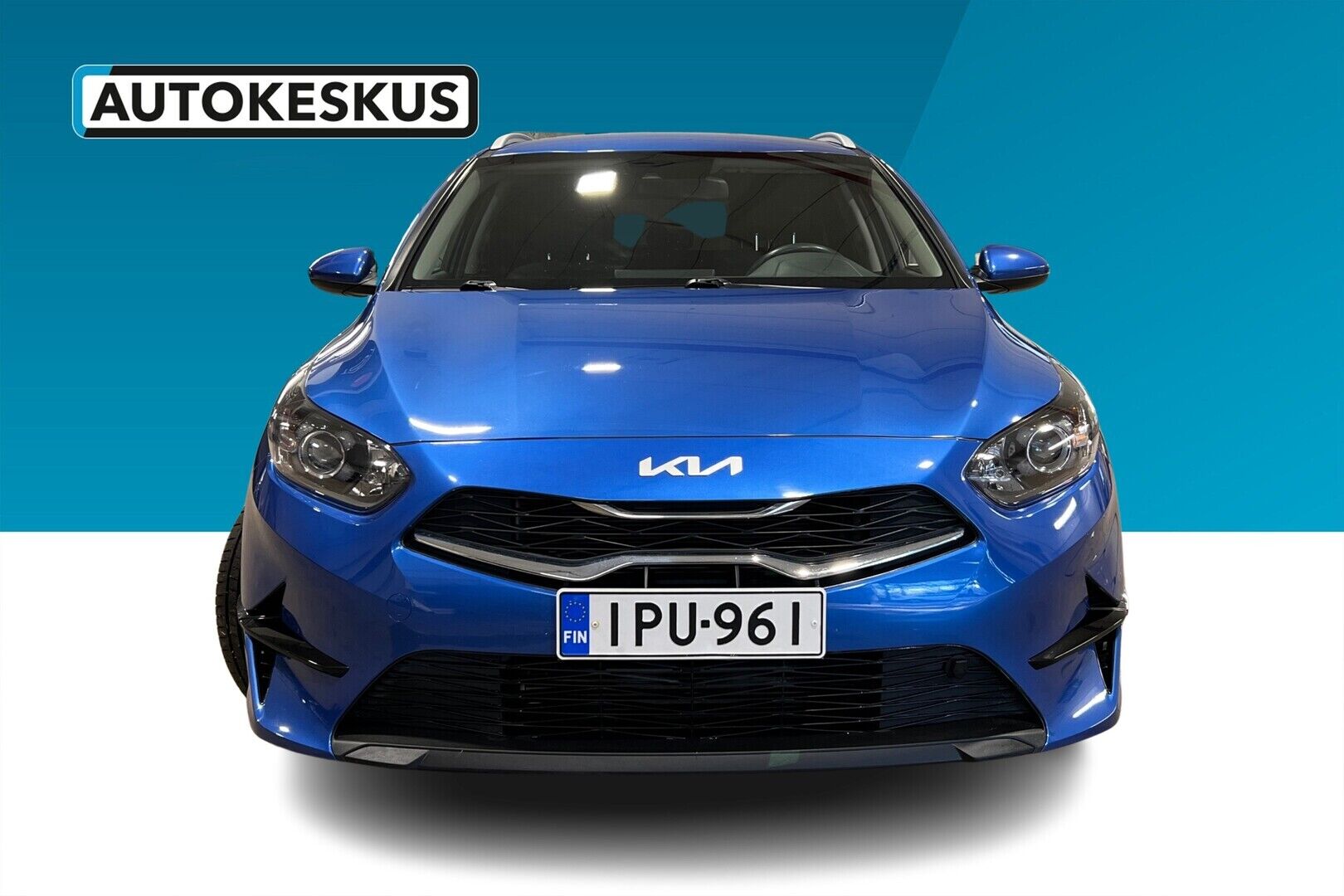 Kia Ceed iso kuva 3