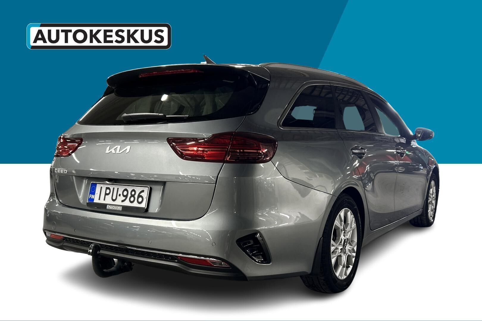 Kia Ceed iso kuva 4