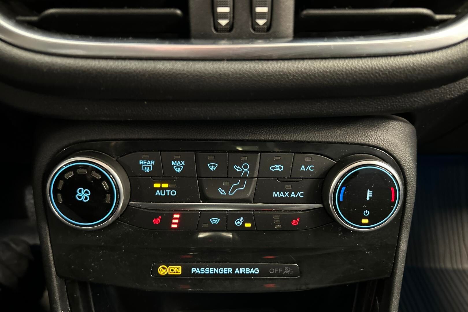 Ford Puma iso kuva 16