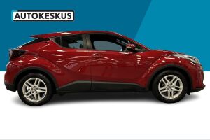 Toyota C-HR esikatselu 4