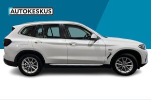 BMW X3 esikatselu 3