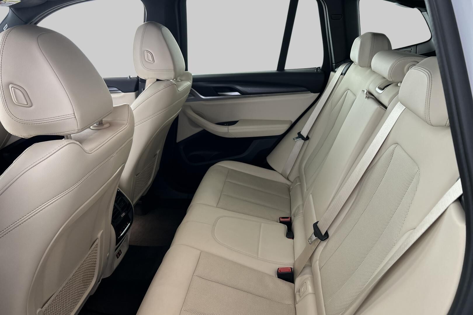 BMW X3 iso kuva 10