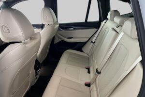 BMW X3 esikatselu 10