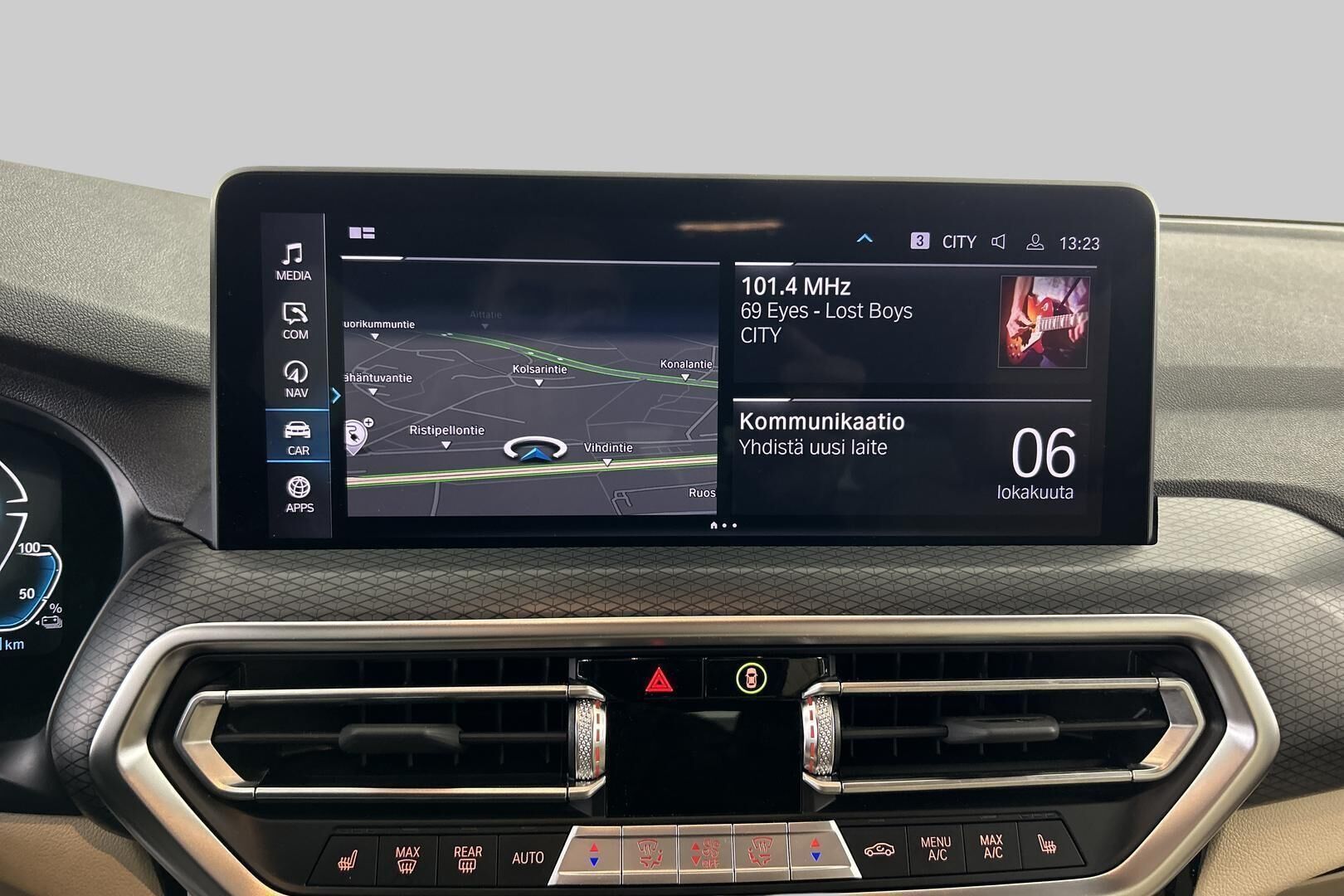BMW X3 iso kuva 16