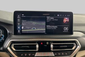 BMW X3 esikatselu 16