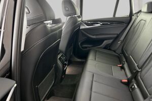 BMW X3 esikatselu 10