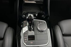 BMW X3 esikatselu 20