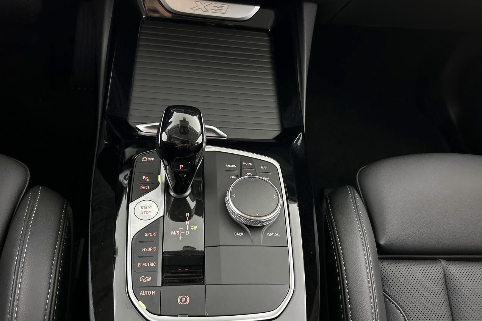 BMW X3 iso kuva 21