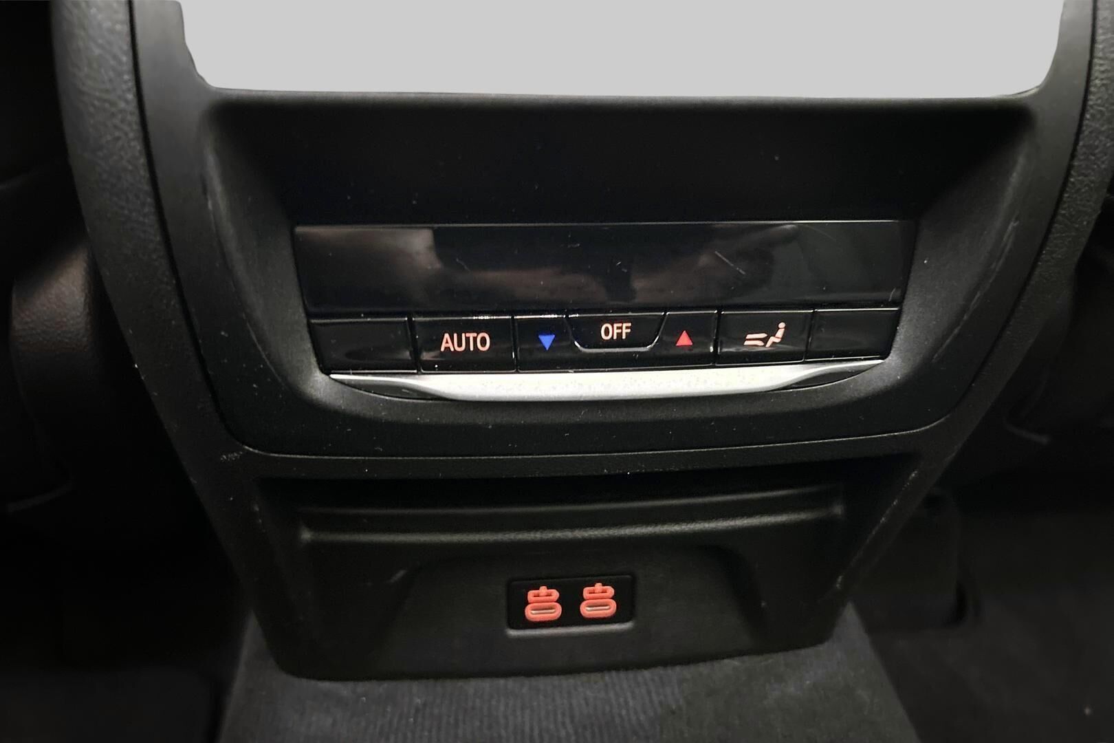 BMW X3 iso kuva 28