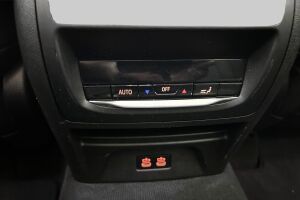 BMW X3 esikatselu 28
