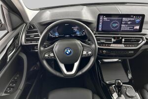 BMW X3 esikatselu 29