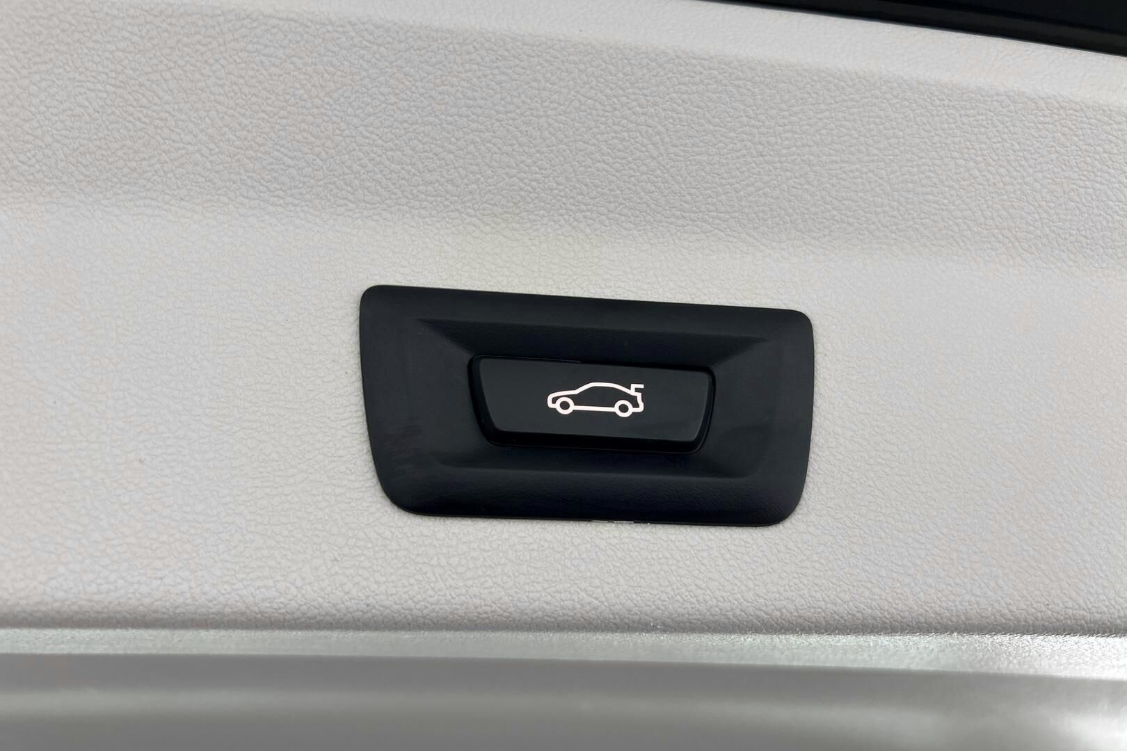 BMW X3 iso kuva 30