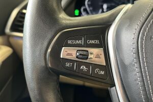 BMW X5 esikatselu 20