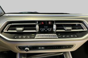 BMW X5 esikatselu 36