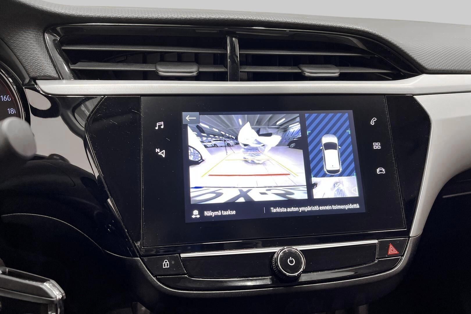 Opel Corsa iso kuva 10