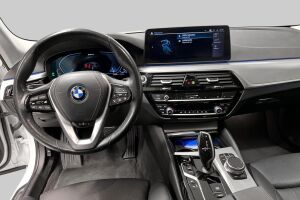 BMW 5-sarja esikatselu 9