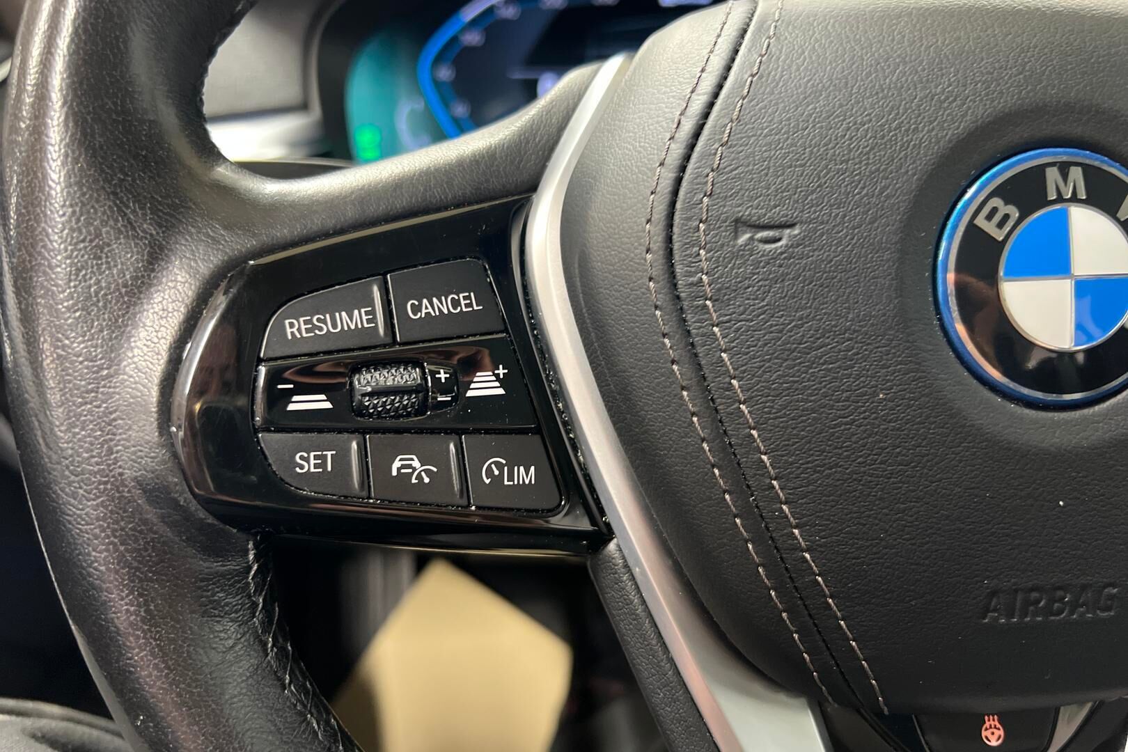 BMW 5-sarja iso kuva 24