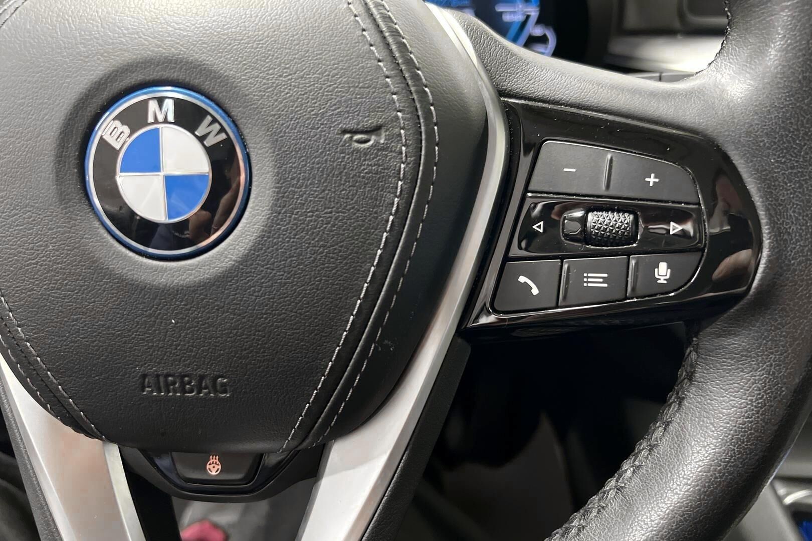 BMW 5-sarja iso kuva 25