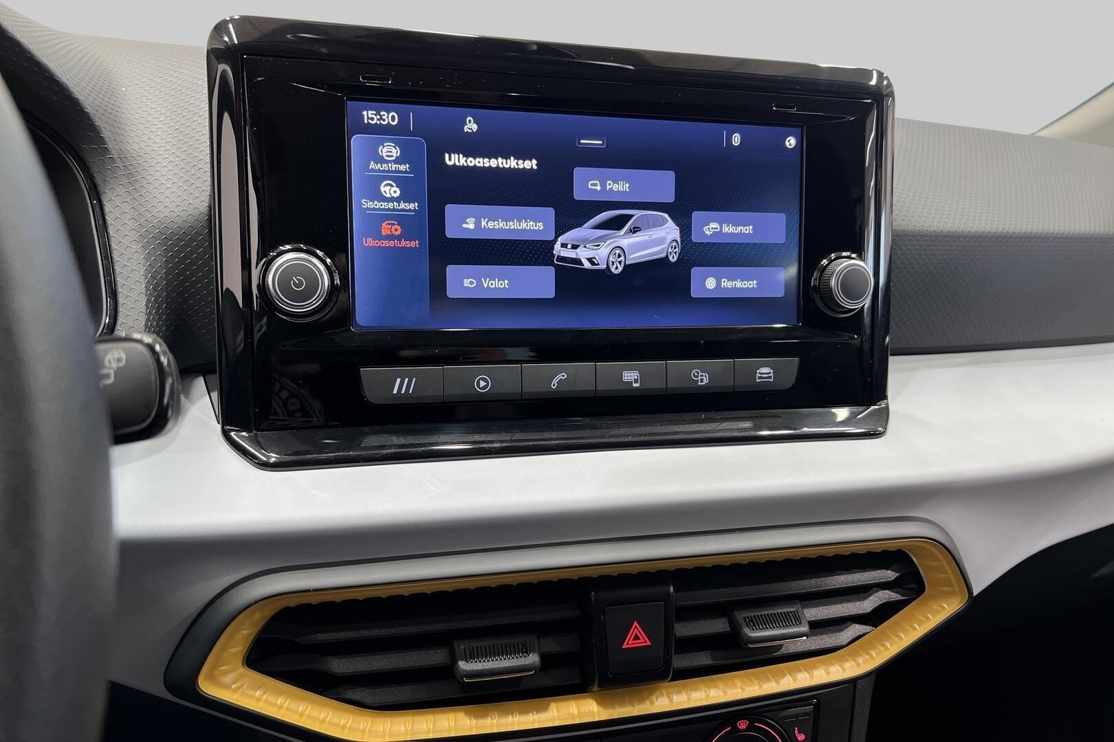 Seat Ibiza iso kuva 14