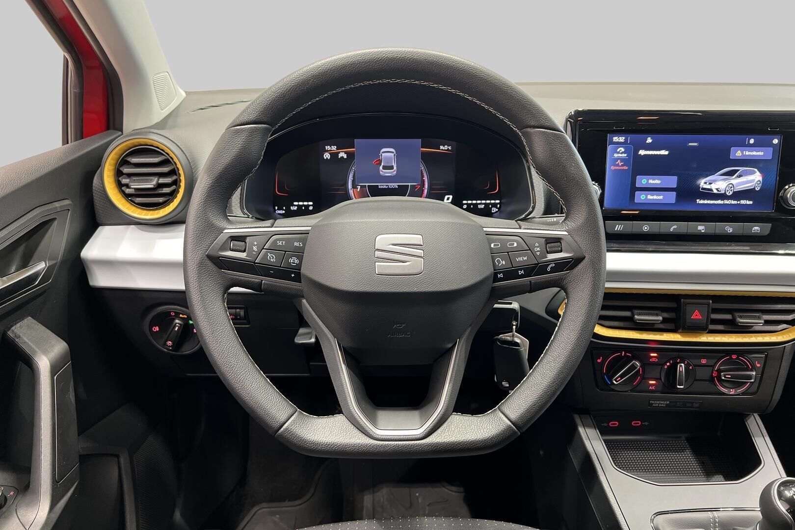 Seat Ibiza iso kuva 24